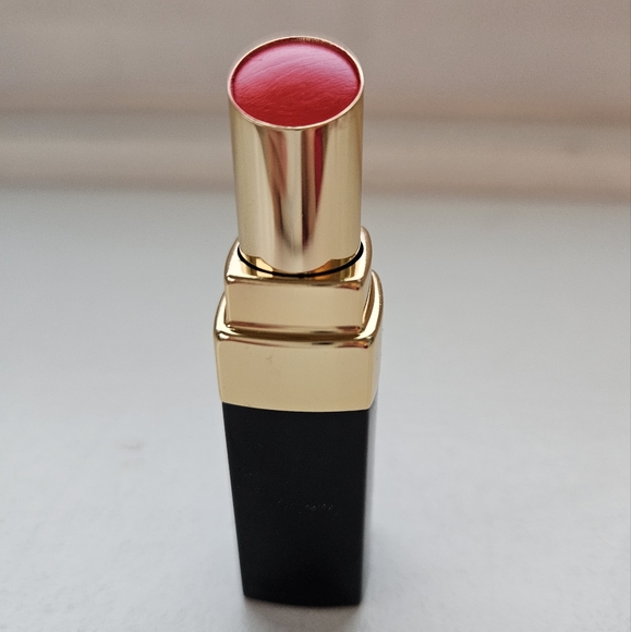 Chanel Rouge Coco Flash in Fire - Picture 4 of 7